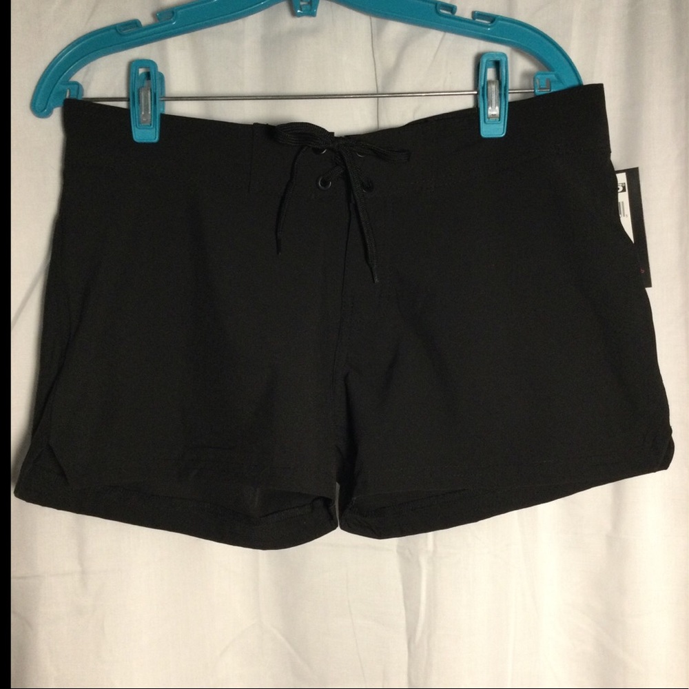 ⚡️B2🏷G1  NWT Womens’ Athletic Black Board Shorts
